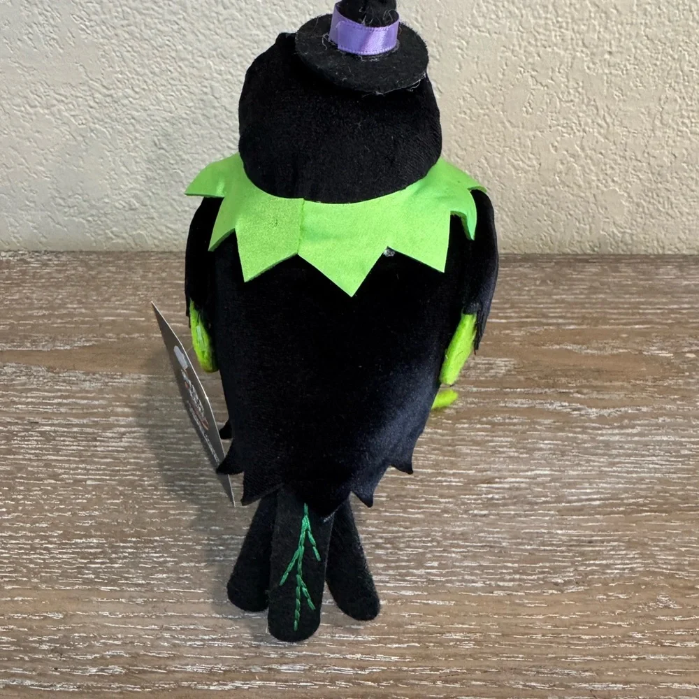2024 Halloween Target Birds Featherly Friends Hyde and Eek set of 2